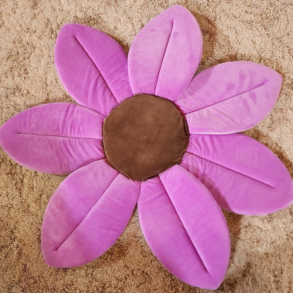 Lotus bath pad